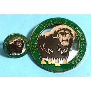 2 pin Lot 1992 Anchorage Alaska Fur Rondy Rendezvous  MUSK OX